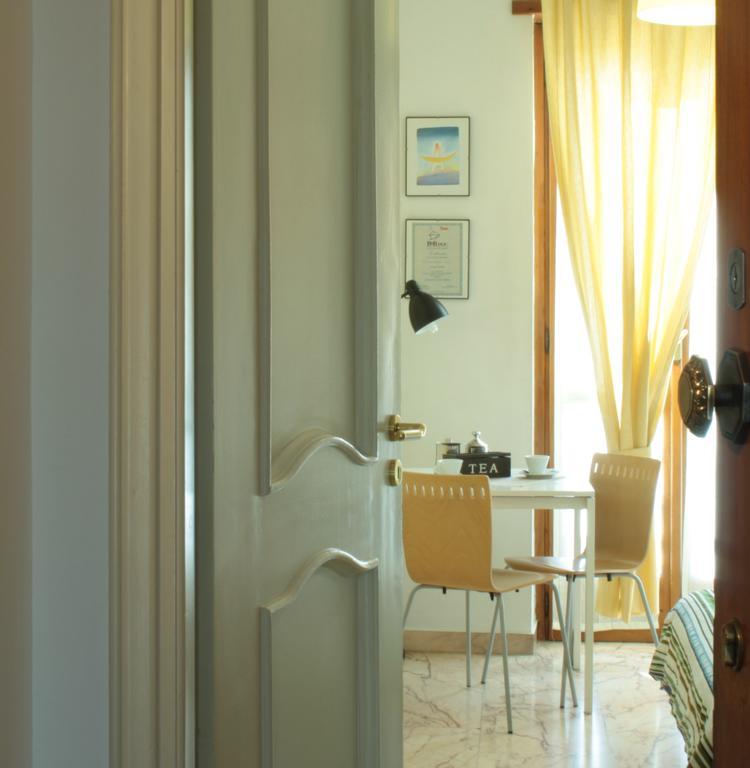A Casa Romar Bed & Breakfast Turin Exterior photo